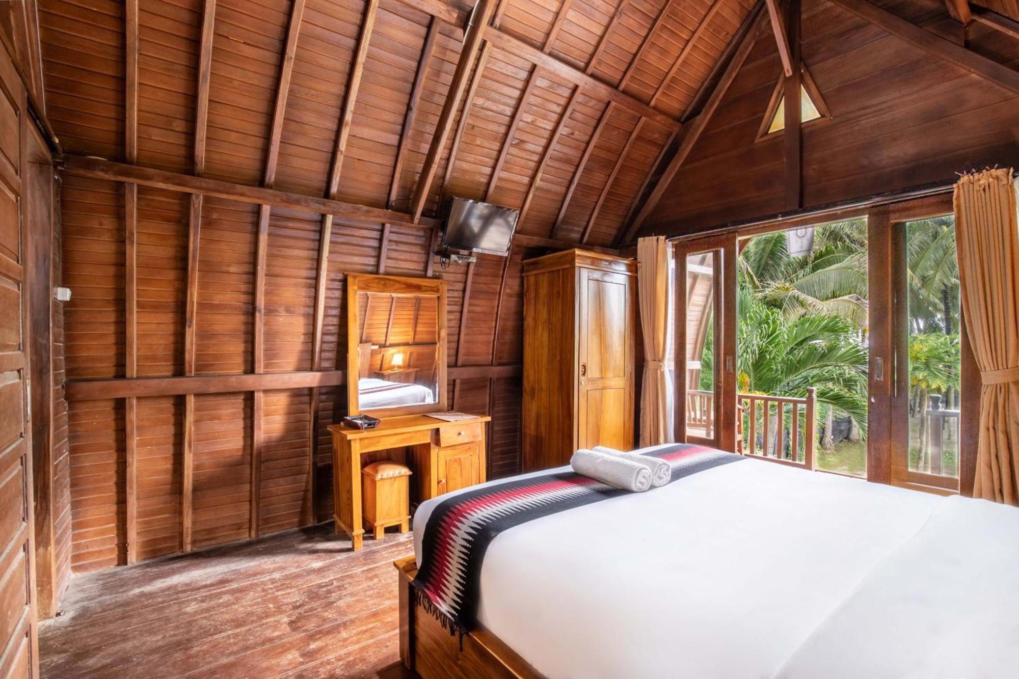 Coconut Hill Cottage Batununggul Exterior foto